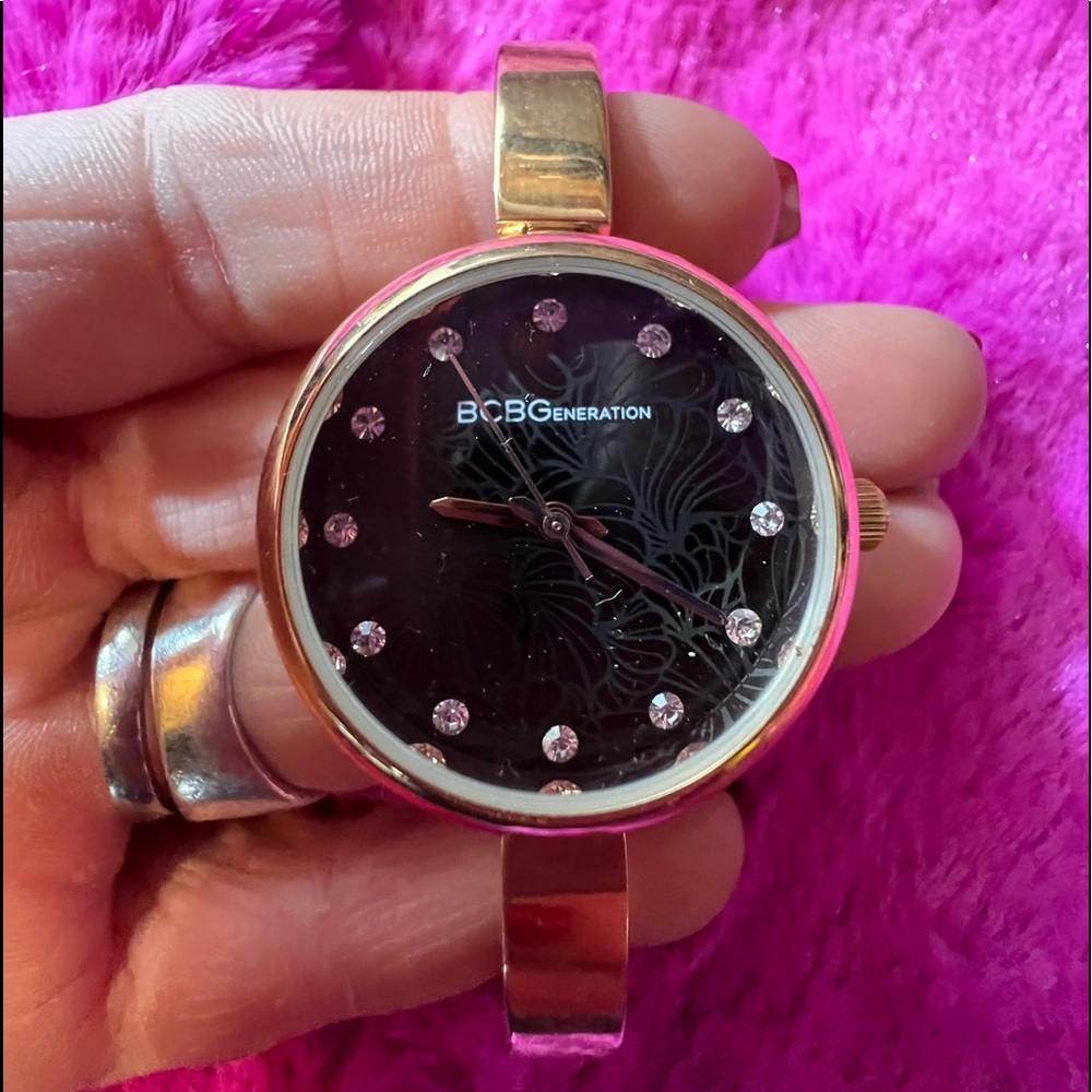 NEW-Gold BCBGeneration watch